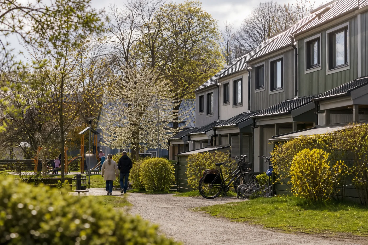 Bostadsgård med flerfamiljshus